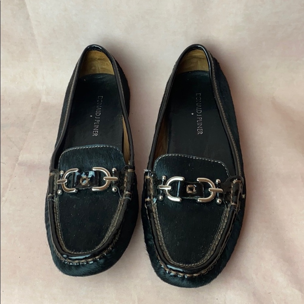 Donald J Pliner VIKYSP Black Cowhide Flat Loafers